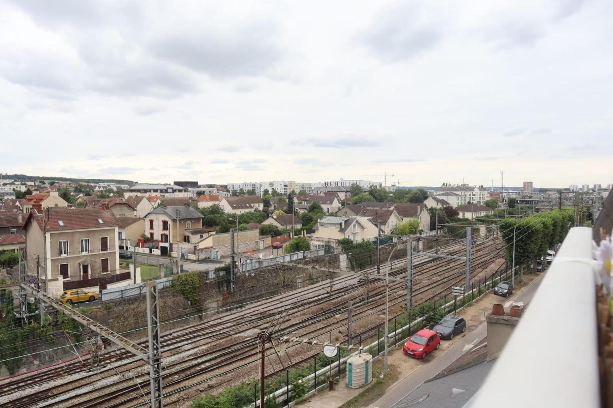 Appartamento Cosy Sun-Mantes-La-Jolie Esterno foto